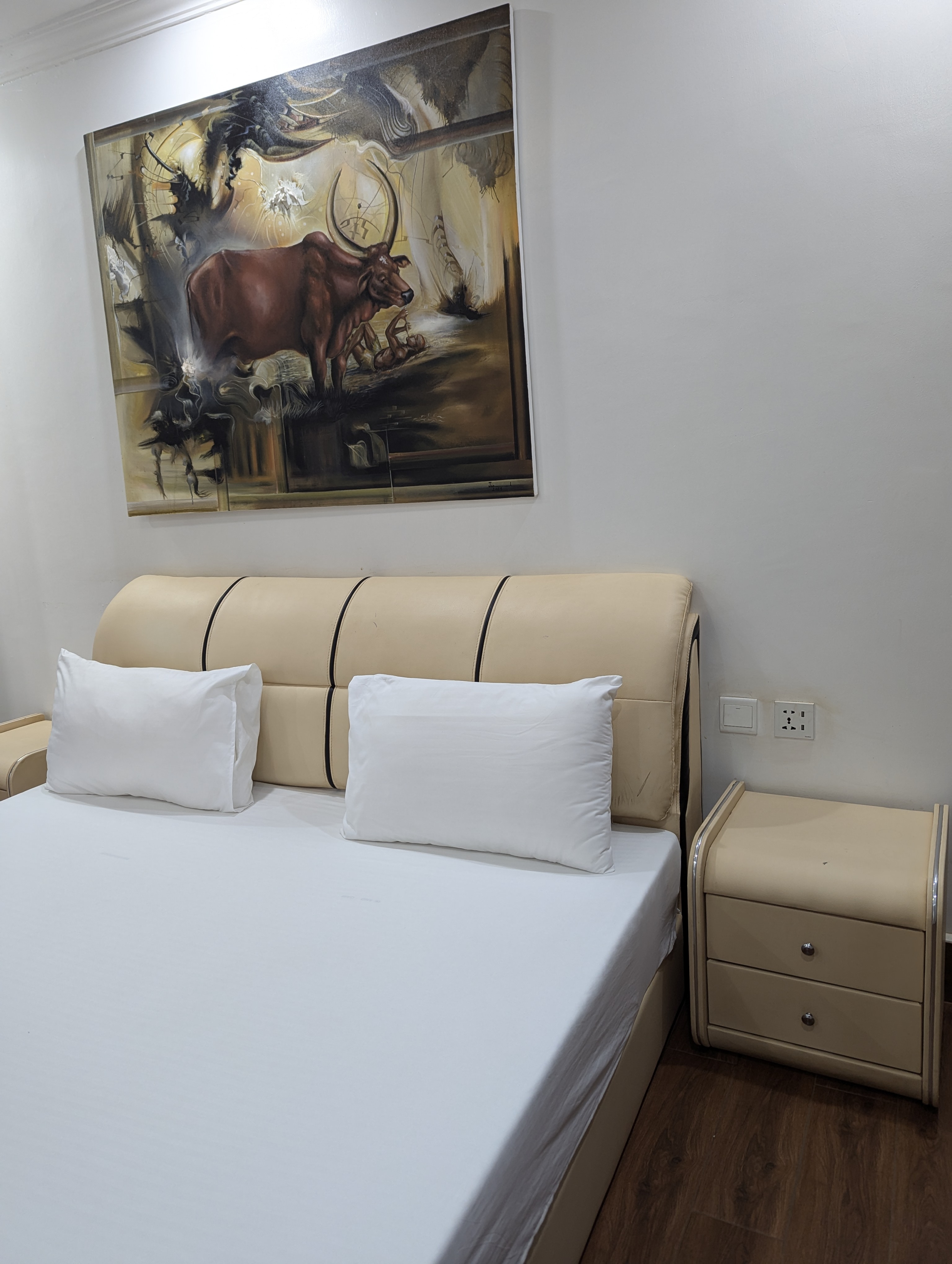 Room Image 4