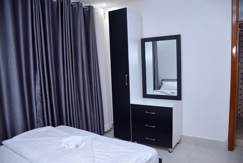 Room Image 2